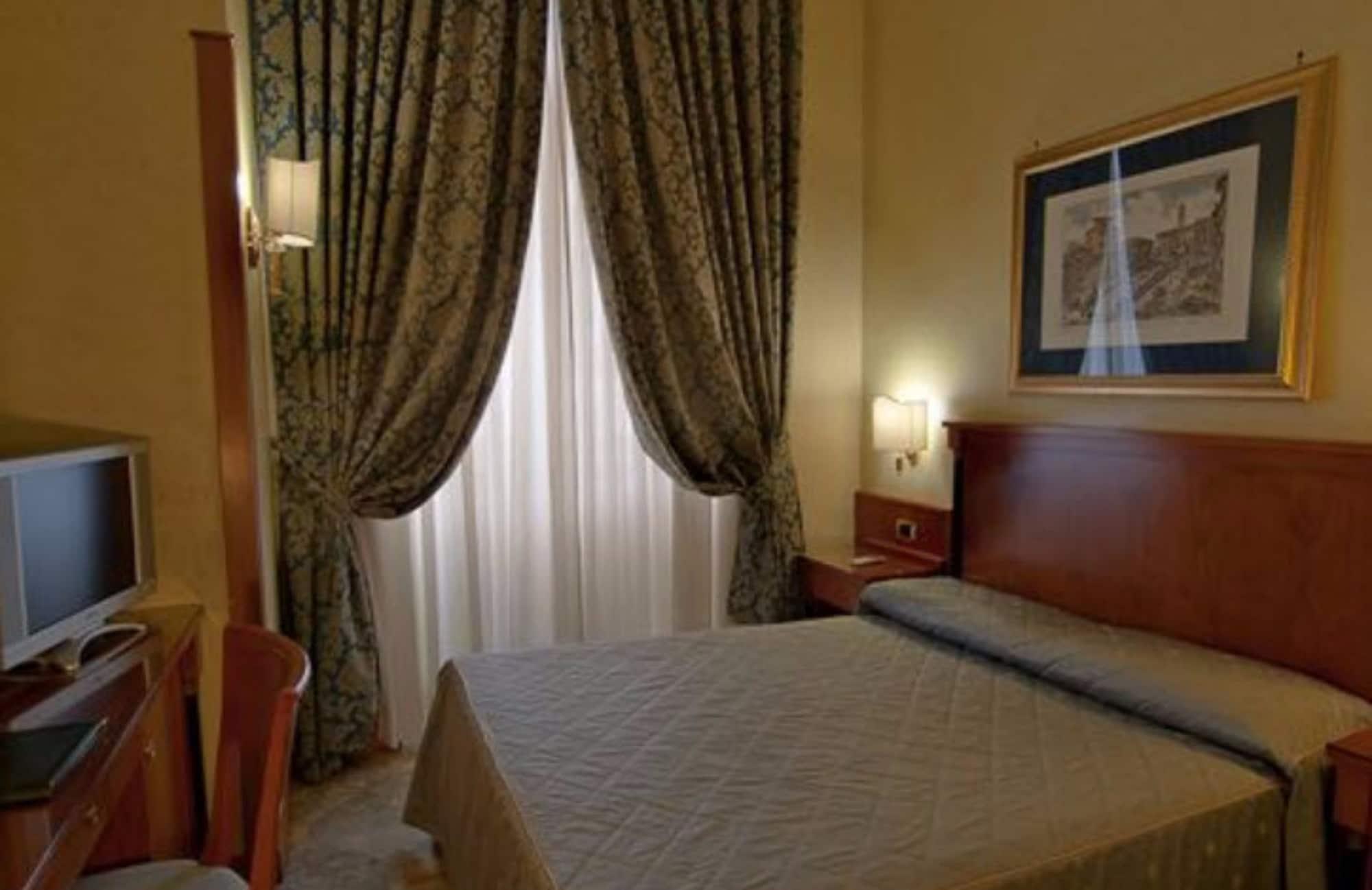 Hotel Miami Róma Kültér fotó