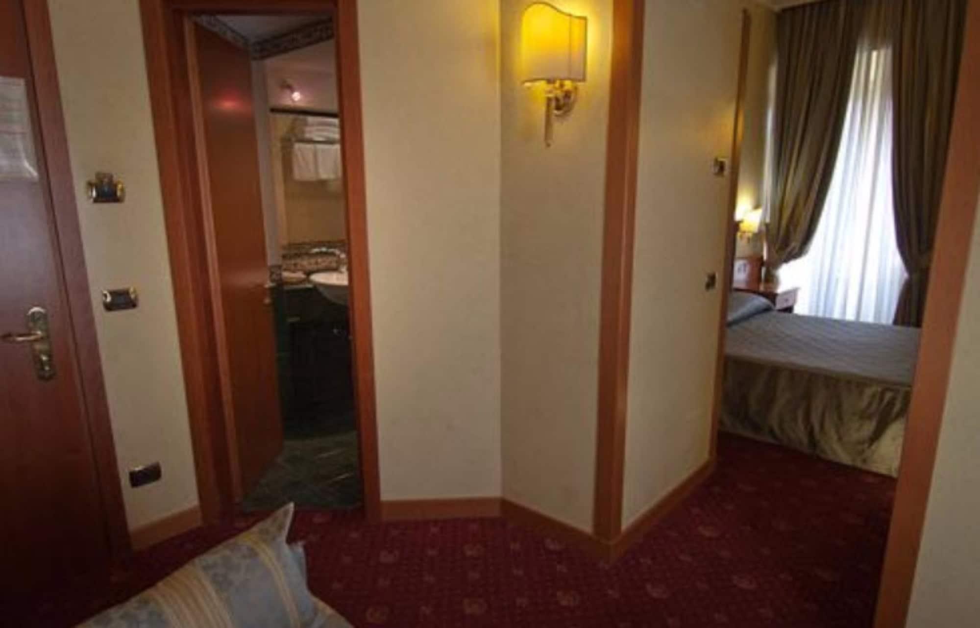 Hotel Miami Róma Kültér fotó