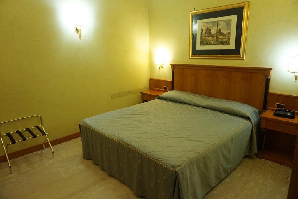 Hotel Miami Róma Kültér fotó